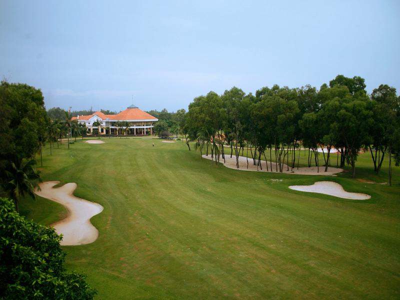 Hanoi Golf Tour 3 Days Hanoi Golf Tour 3 Days