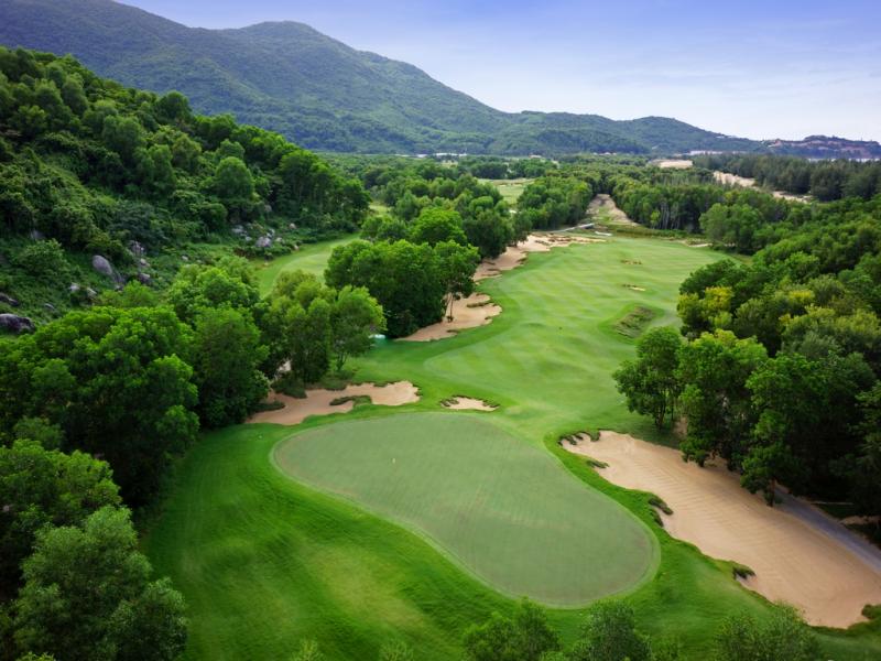 Golf Coast Tour in Central Vietnam 6D5N Golf Coast Tour in Central Vietnam 6D5N