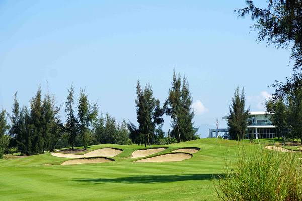 Danang, Hue - Hoian Golf Tour 5 Days Danang, Hue - Hoian Golf Tour 5 Days