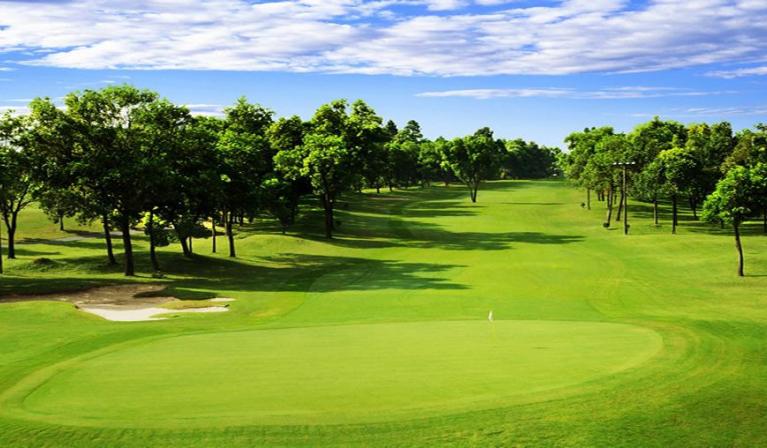 Saigon – Nha Trang Golf Tour 7 Days Saigon – Nha Trang Golf Tour 7 Days